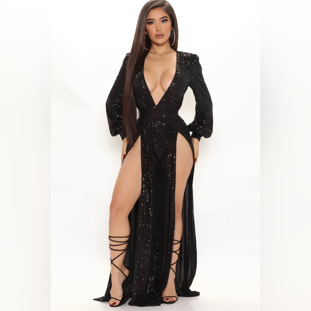 FASHION NOVA Sensational High Slit Sequin Jumpsuit Size Large Black